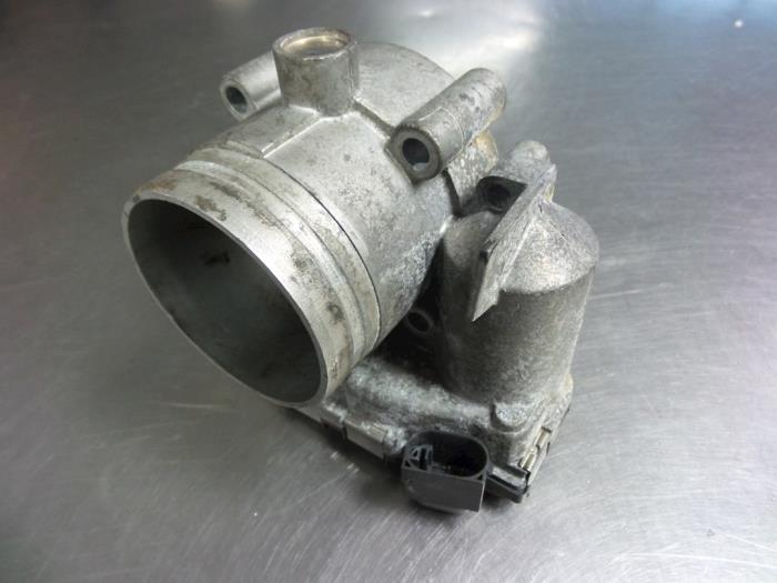 Usagé Boîtier accélérateur Fiat Stilo (192A/B) 2.4 20V Abarth 3-Drs. Prix € 35,00 Règlement à la marge proposé par Autobedrijf Broekhuis B.V.