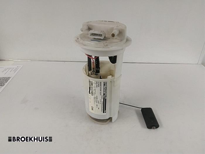 Gebrauchte Kraftstoffpumpe Elektrisch Citroen Berlingo Cinqspace, Multispace 1.4 Preis € 20,00 Margenregelung angeboten von Autobedrijf Broekhuis B.V.