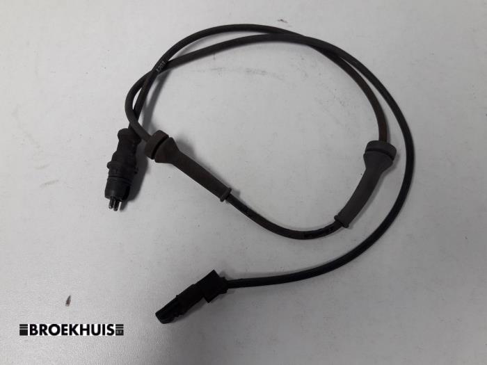 Begagnade ABS-sensor Renault Scénic II (JM) 1.6 16V Pris € 10,00 Marginaltabell erbjuds av Autobedrijf Broekhuis B.V.