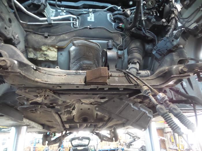 Usados Subchasis Toyota Avensis Wagon (T27) 2.0 16V D-4D-F Precio € 100,00 Norma de margen ofrecido por Autobedrijf Broekhuis B.V.