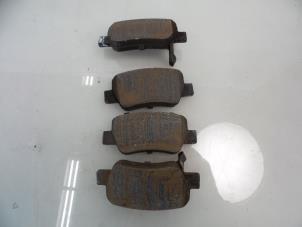 Used Rear brake pad Toyota Avensis Wagon (T27) 2.0 16V D-4D-F Price € 10,00 Margin scheme offered by Autobedrijf Broekhuis B.V.