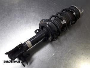 Used Front shock absorber rod, right Opel Astra H GTC (L08) 1.7 CDTi 16V Price € 50,00 Margin scheme offered by Autobedrijf Broekhuis B.V.