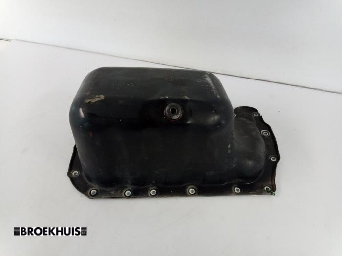 Usagé Couvercle carter Volkswagen Fox (5Z) 1.2 Prix € 25,00 Règlement à la marge proposé par Autobedrijf Broekhuis B.V.