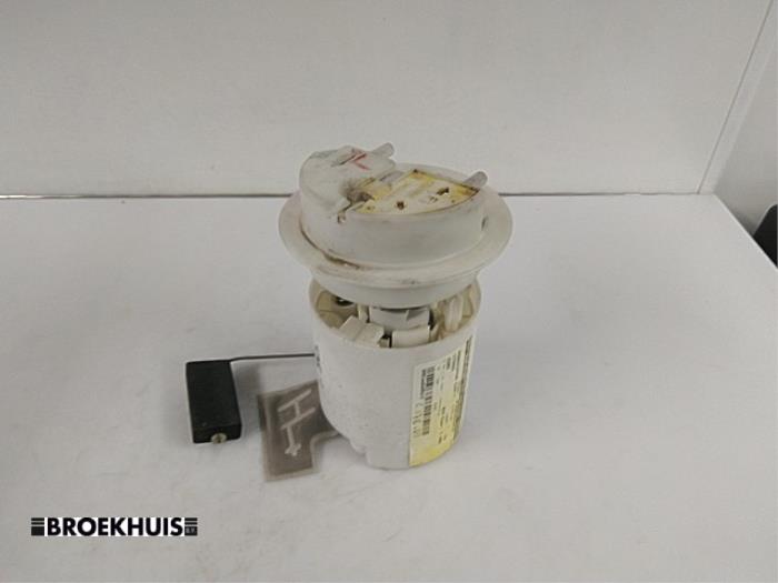 Gebrauchte Kraftstoffpumpe Elektrisch Citroen Xsara Break (N2) 1.4i X,SX,Societe Preis € 15,00 Margenregelung angeboten von Autobedrijf Broekhuis B.V.