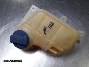 Used Expansion vessel Audi A4 (B5) 1.9 TDI Price € 10,00 Margin scheme offered by Autobedrijf Broekhuis B.V.