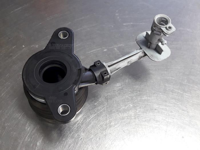 Begagnade Trycklager Renault Grand Scénic II (JM) 1.5 dCi 100 Pris € 15,00 Marginaltabell erbjuds av Autobedrijf Broekhuis B.V.