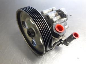 Used Power steering pump Peugeot 807 2.2 HDiF 16V Price € 35,00 Margin scheme offered by Autobedrijf Broekhuis B.V.