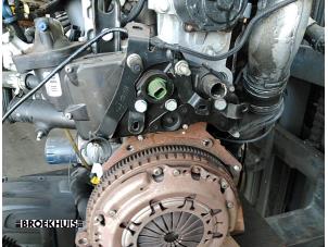 Engine from a Peugeot 307 Break (3E) 2.0 HDi 90 2004