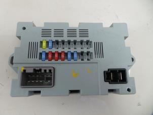 Used Fuse box Landrover Discovery Sport (LC) 2.0 Si4 16V Price € 100,00 Margin scheme offered by Autobedrijf Broekhuis B.V.
