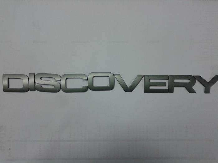 Emblem from a Land Rover Discovery Sport (LC) 2.0 Si4 16V 2015