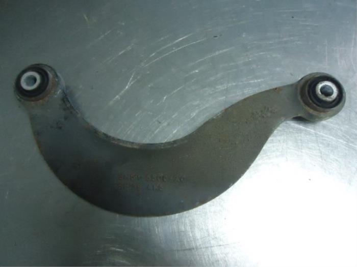 Rear wishbone, left from a Volvo V50 (MW) 1.6 D 16V 2006