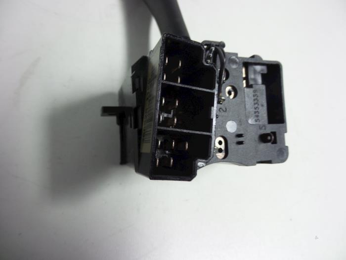 Indicator switch from a Nissan Almera (N16) 1.8 16V 2000