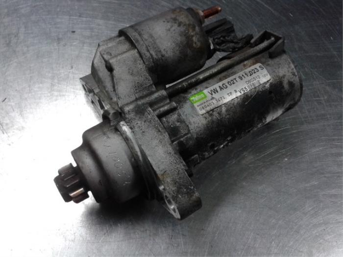 Begagnade Startmotor Seat Ibiza III (6L1) 1.4 16V 100 Pris € 20,00 Marginaltabell erbjuds av Autobedrijf Broekhuis B.V.