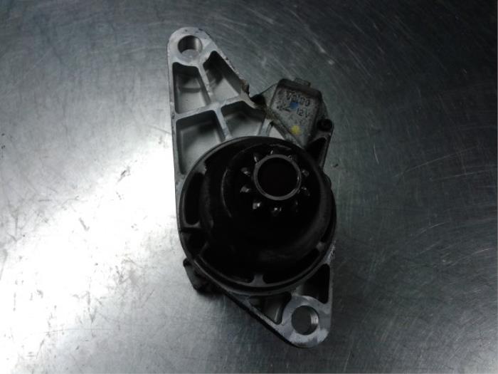 Anlasser van een Seat Ibiza III (6L1) 1.4 16V 100 2005