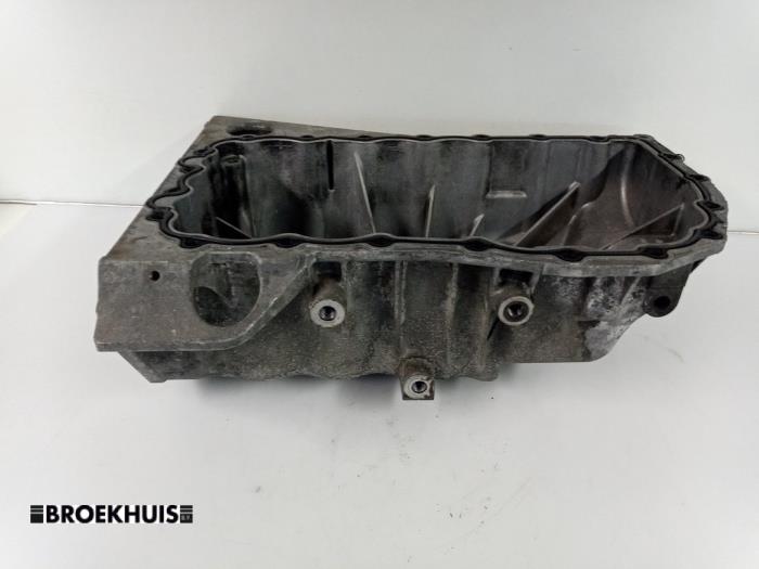 Gebrauchte Ölwanne Renault Laguna II Grandtour (KG) 1.9 dCi 100 Preis € 35,00 Margenregelung angeboten von Autobedrijf Broekhuis B.V.