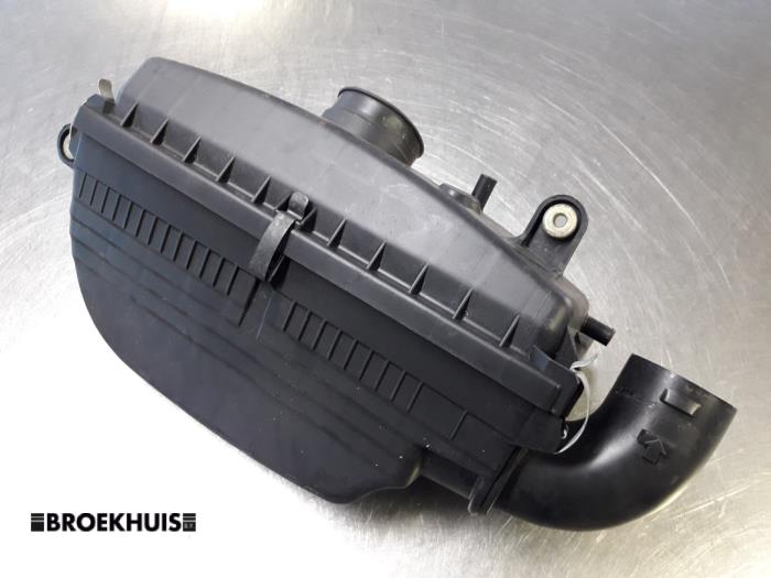 Begagnade Luftfilterhus Subaru Impreza I Plus (GF) 1.6i GL AWD 16V Pris € 15,00 Marginaltabell erbjuds av Autobedrijf Broekhuis B.V.