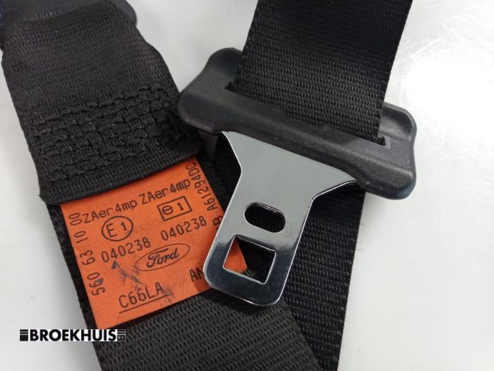 Front seatbelt, right from a Ford Focus 1 Wagon 1.8 TDCi 100 2004