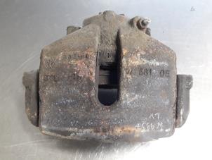 Used Front brake calliper, left Volkswagen Touran (1T1/T2) 1.9 TDI 105 Price € 15,00 Margin scheme offered by Autobedrijf Broekhuis B.V.