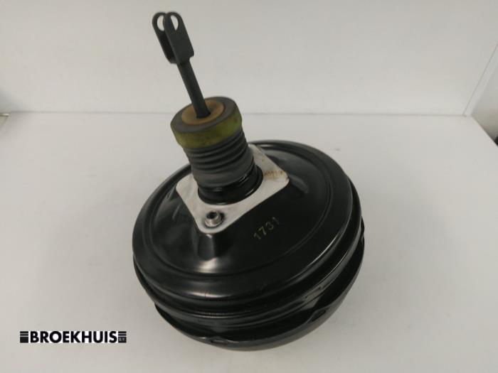 Usagé Servo frein Opel Vectra C GTS 1.9 CDTI 120 Prix € 25,00 Règlement à la marge proposé par Autobedrijf Broekhuis B.V.