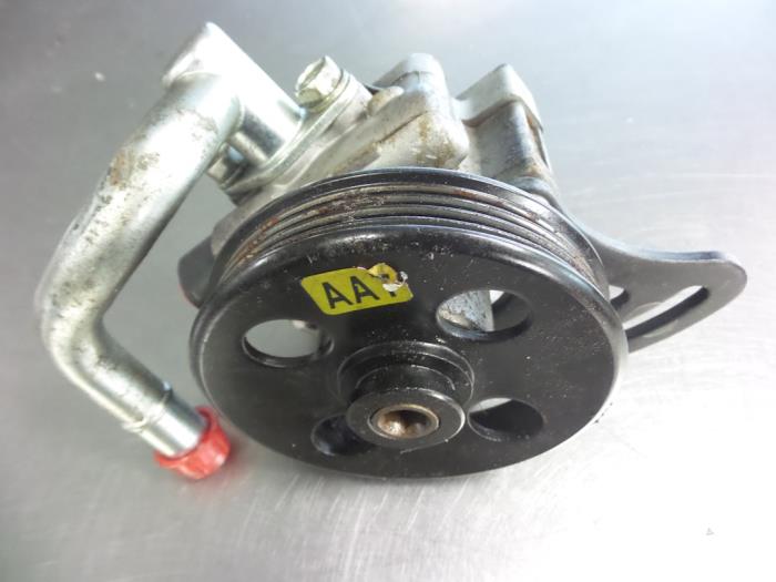Begagnade Servostyrningspump Chevrolet Spark 1.0 16V Bifuel Pris € 35,00 Marginaltabell erbjuds av Autobedrijf Broekhuis B.V.
