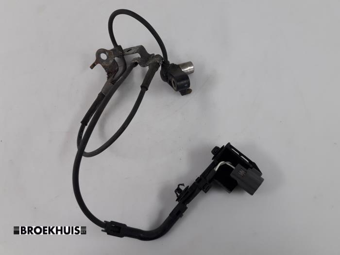 Używane Czujnik ABS Mazda 6 Sportbreak (GY19/89) 2.0i 16V Cena € 10,00 Procedura marży oferowane przez Autobedrijf Broekhuis B.V.