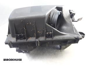 Used Air box Opel Vectra C GTS 2.2 DTI 16V Price € 15,00 Margin scheme offered by Autobedrijf Broekhuis B.V.