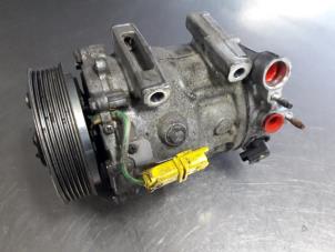 Used Air conditioning pump Peugeot 407 SW (6E) 2.0 HDiF 16V Price € 50,00 Margin scheme offered by Autobedrijf Broekhuis B.V.