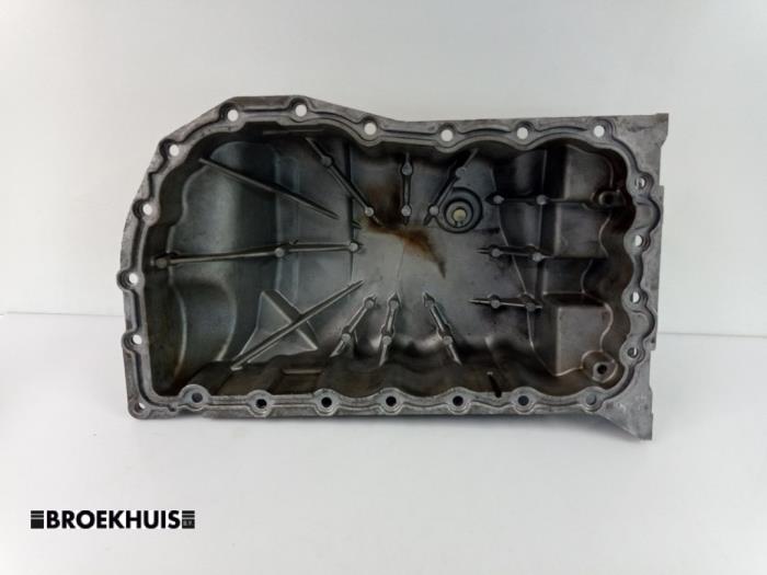 Usagé Couvercle carter Renault Megane Break/Grandtour (KA) 1.9 dCi Prix € 25,00 Règlement à la marge proposé par Autobedrijf Broekhuis B.V.