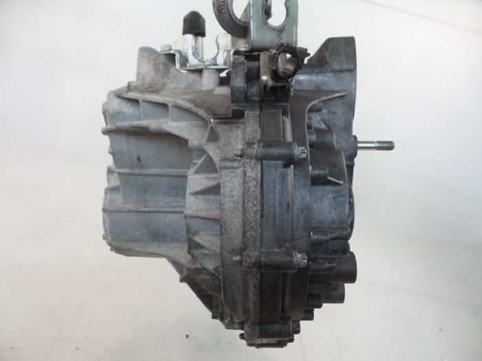 Gearbox from a Lancia Delta (844) 2.0 D Multijet 16V 165 2011