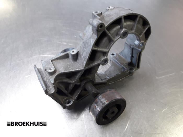 Used Engine mount Porsche Boxster (986) 2.5 24V Price € 121,00 Inclusive VAT offered by Autobedrijf Broekhuis B.V.