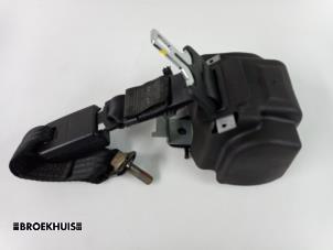 Used Rear seatbelt, centre Mitsubishi Space Star (DG) 1.6 16V Price € 15,00 Margin scheme offered by Autobedrijf Broekhuis B.V.