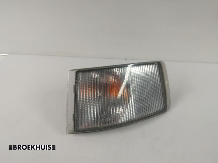 Używane Kierunkowskaz lewy Fiat Ducato (230/231/232/234) 2.5 TDI Panorama,Combinato Cena € 10,00 Procedura marży oferowane przez Autobedrijf Broekhuis B.V.