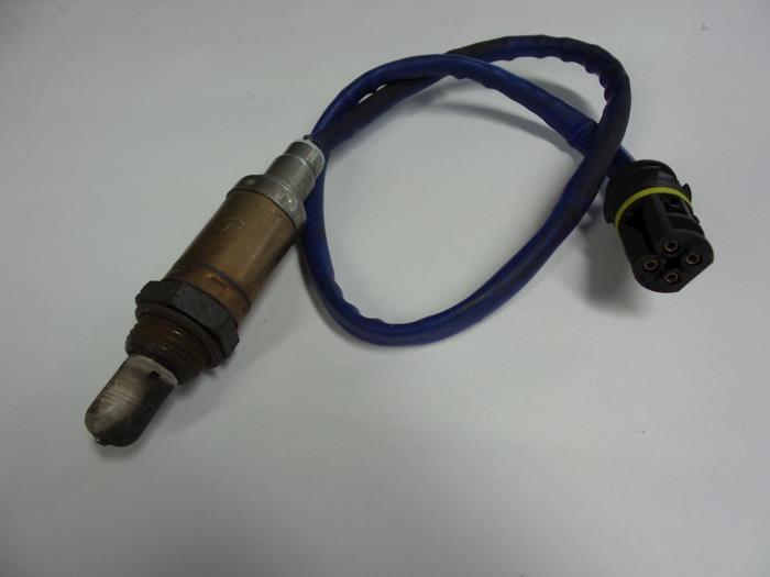 Usagé Sonde lambda Mercedes E Combi (S210) 2.4 E-240 V6 18V Prix € 10,00 Règlement à la marge proposé par Autobedrijf Broekhuis B.V.