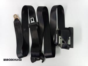 Usagé Ceinture de sécurité avant droite Skoda Superb (3U4) 1.9 TDI 130 PD Prix € 40,00 Règlement à la marge proposé par Autobedrijf Broekhuis B.V.