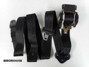 Used Rear seatbelt, right Peugeot Expert (224) 1.6 Price € 15,00 Margin scheme offered by Autobedrijf Broekhuis B.V.