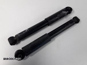 Used Shock absorber kit Fiat Panda (169) 1.2 Fire Price € 30,00 Margin scheme offered by Autobedrijf Broekhuis B.V.