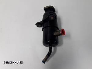 Used Power steering fluid reservoir Daihatsu YRV (M2) 1.3 16V DVVT Price € 10,00 Margin scheme offered by Autobedrijf Broekhuis B.V.