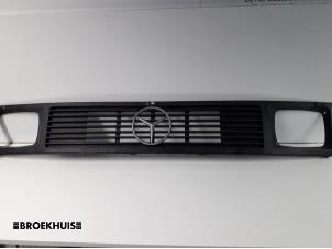 Usados Rejilla Mercedes L-Serie 3t (602) 310D Precio € 15,00 Norma de margen ofrecido por Autobedrijf Broekhuis B.V.