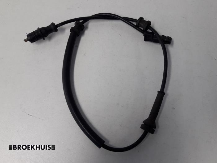 Begagnade ABS-sensor Renault Laguna Pris € 10,00 Marginaltabell erbjuds av Autobedrijf Broekhuis B.V.
