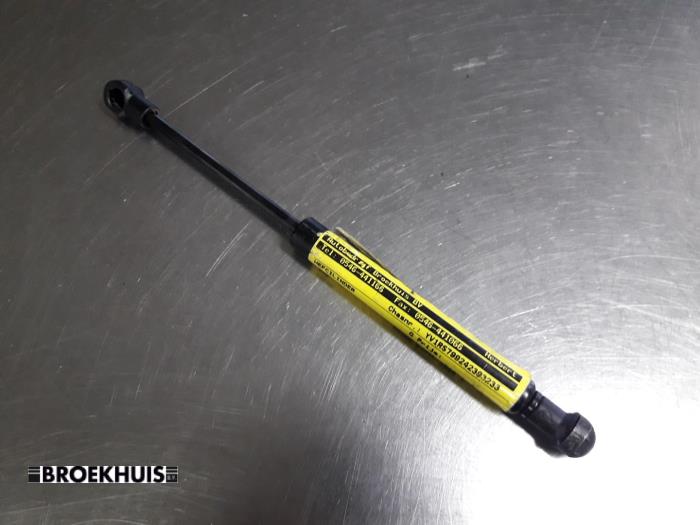 Bonnet gas strut, right from a Volvo S60 I (RS/HV) 2.4 D5 20V 2004