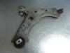 Fiat Grande Punto (199) 1.3 JTD Multijet 16V VGT Bras de suspension avant droit