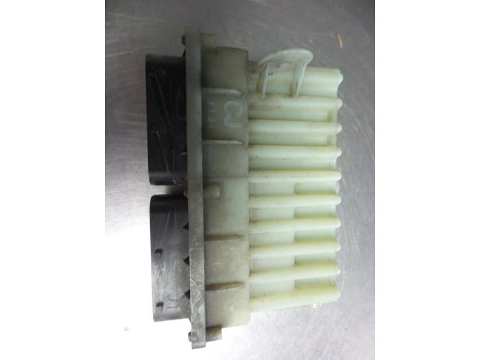 Used Cooling computer Opel Zafira (F75) 2.0 DTI 16V Price € 20,00 Margin scheme offered by Autobedrijf Broekhuis B.V.