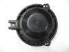 Kia Carens III (FG) 2.0 CRDI VGT 16V Moteur de ventilation chauffage