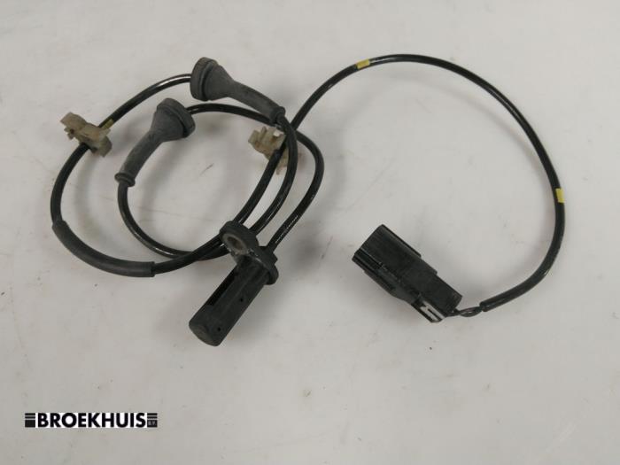 Begagnade ABS-sensor Volvo S60 I (RS/HV) 2.3 T5 20V Pris € 10,00 Marginaltabell erbjuds av Autobedrijf Broekhuis B.V.