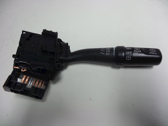 Wiper switch from a Toyota Corolla Verso (R10/11) 1.8 16V VVT-i 2004