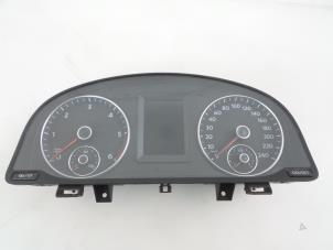 Used Odometer KM Volkswagen Touran (1T3) 2.0 TDI 16V 140 Price € 125,00 Margin scheme offered by Autobedrijf Broekhuis B.V.