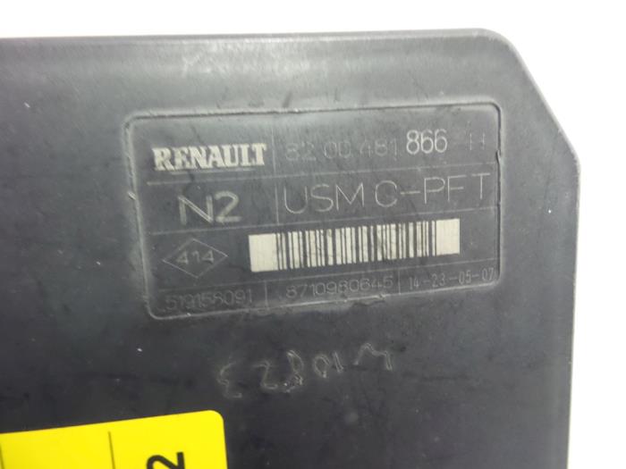 renault megane 07 fuse box wiring diagram Mitsubishi Endeavor Fuse Box used renault megane ii grandtour (km) 1 5 dci 85 fuse box