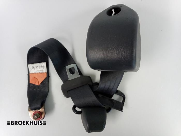 Rear seatbelt, left from a Toyota Starlet (EP8/NP8) 1.3 Friend,XLi 12V 1993