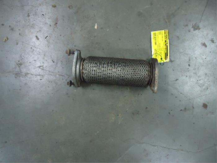 Used Exhaust front section Renault Espace (JK) 2.2 dCi 16V Price € 15,00 Margin scheme offered by Autobedrijf Broekhuis B.V.