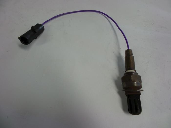 Gebrauchte Lambdasonde Chevrolet Nubira Wagon (J100) 2.0 16V Preis € 10,00 Margenregelung angeboten von Autobedrijf Broekhuis B.V.